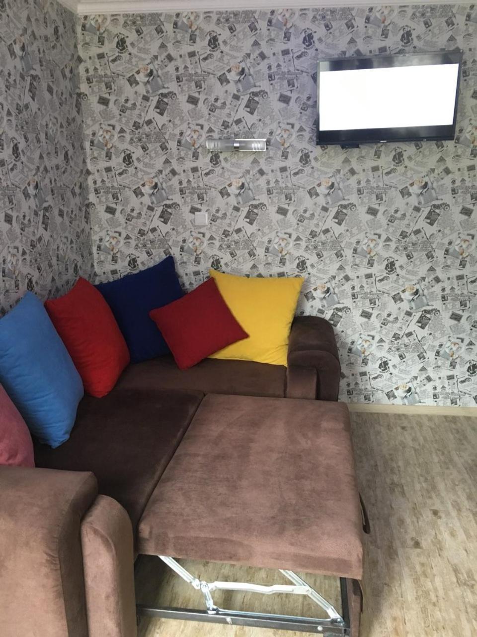 Parkside Apartment 博尔若米 外观 照片